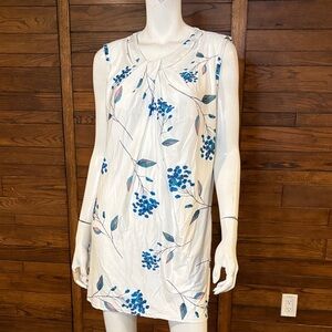 Elegant Floral Sleeveless Mini Dress - White and Blue